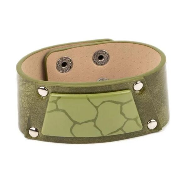 Geo Glamper Green Bracelet - Picture 2 of 2